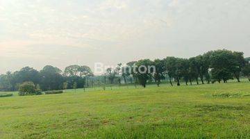 Gambar 3 KAVLING HOEK LANGKA DENGAN VIEW DANAU DAN LAPANGAN GOLF DI SUVARNA SUTERA TANGERANG