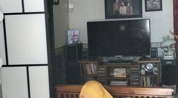 Gambar 2 Di Jual Rumah Dekat Desa Cihanjuang 