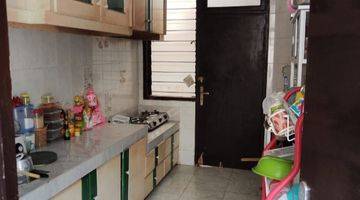 Gambar 4 Rumah Bagus Furnished SHM di Simpang Darmo Permai Selatan, Surabaya