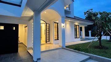 Gambar 1 Rumah 2 Lantai Hook Mewah Villa Delima Lebak Bulus 4BR