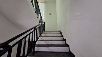 Gambar 4 Rumah Modern 2 Lantai Perumahan Anggrek Mas 3, Batam . Dijual