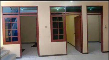 Gambar 5 Dijual Rumah 2 Lantai di Daerah Sayap Taman Kopo Indah, Bandung