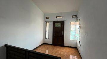 Gambar 3 Dijual Rumah 2 Lantai Murah di Taman Rahayu, Bandung