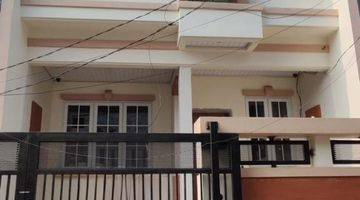 Gambar 1 Dijual Rumah Sunter 72m2 Hadap Utara, 3 Lantai, Nyaman, Kode Ks