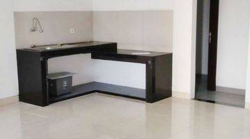 Gambar 4 Rumah Baru 6x12,5 3 Lantai Pik Golf Island Piano 3 Kamar