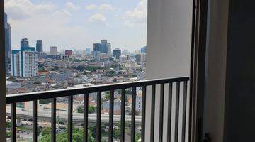 Gambar 3 Apartement The Newton 1 2 BR Furnished Baru