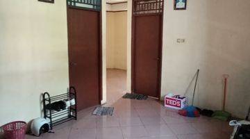 Gambar 5 RUMAH HOEK PERUM GRAND MALAKA, ROROTAN, JAKARTA UTARA