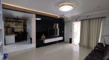 Gambar 3 Rumah Full Renov 2 Lantai Semi Furnished Vivaldi Symphonia 