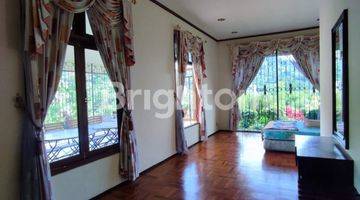 Gambar 5 Villa Coolibah luas 5000m2 Cipanas