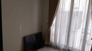 Gambar 4 Dijual Rumah 2 Lantai di Graha Raya Melia Residence