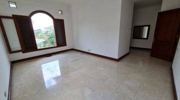 Gambar 3 Sijual rumah siap huni main road villa puncak tidar 8br