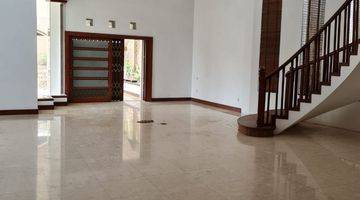 Gambar 5 Sijual rumah siap huni main road villa puncak tidar 8br