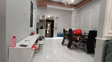 Gambar 2 Dijual Rumah Cantik 3 Lantai Di Harapan Indah Bekasi 