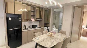 Gambar 2 Jual Apartemen 2BR La Viz Pakuwon Mall Furnished Mewah