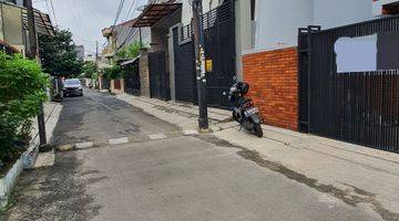 Gambar 1 Jarang Ada. Rumah Bergaya Konsep Rumah Art Design Industrial Terakota , 3 Lantai Bebas Banjir di Jalan Tanjung Duren