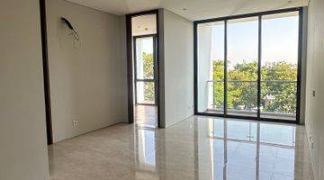 Gambar 1  Dijual New The Rosebay Apartemen View Roca (Hk) 