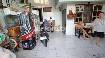 Gambar 2 Rumah nyaman dan terawat bersih di jemadi 2 tingkat