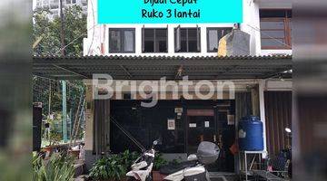 Gambar 5 RUKO 3 LANTAI SIAP PAKAI DI TAMAN PEGANGSAAN INDAH (TPI) KELAPA GADING, JAKARTA UTARA.