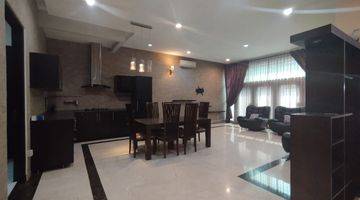 Gambar 1 Jual Cepat Rumah Mewah Terawat Semi Furnish Hoek Siap Huni 3,5 Lantai Kelapa Gading