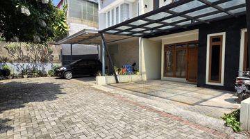 Gambar 1 Dijual Rumah Secondary Semi Furnished Dalam Cluster Di Jatibening Baru 