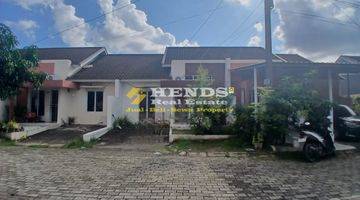 Gambar 1  Rumah Bagus Semi Furnished