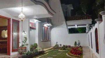 Gambar 4 Dijual Rumah Besar di Perumahan Billy Moon, Jakarta Timur