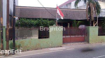 Gambar 2 Rumah & Kost Luas Pinggir Jalan Dekat Binus