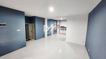 Gambar 2 Rumah 2 Lantai Bagus Unfurnished SHM di Graha Raya