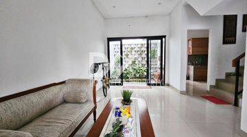 Gambar 3 Rumah Bagus 1,5 Lantai Semi Furnished SHM di Graha Raya Tangerang