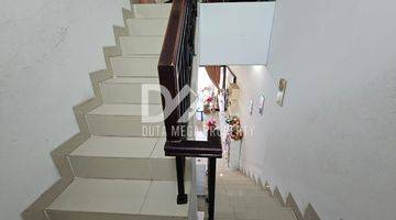 Gambar 2 Rumah 2 Lantai Semi Furnished SHM di Graha Raya Tangerang Selatan