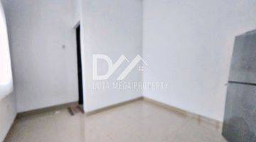 Gambar 5 Rumah Bagus 1,5 Lantai Semi Furnished SHM di Graha Raya Tangerang