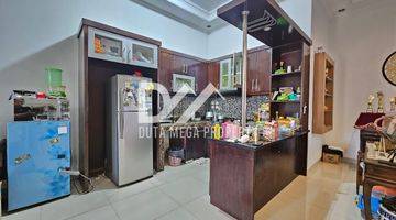 Gambar 5 Rumah 2 Lantai Semi Furnished SHM di Graha Raya Tangerang Selatan