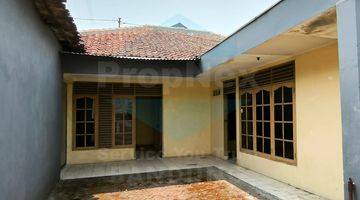 Gambar 1 Rumah 1 Lantai Ex Tempat Usaha di Area Ciwastra