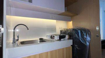 Gambar 4 The Alton Apartemen  1BR Lt 23 Furnished View Kolam Renang