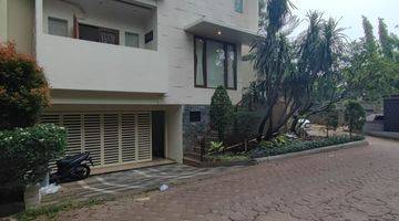 Gambar 4 Kemang - Disewakan Rumah Dalam Townhouse Exclusive Area Favorite Expat, Bangunan 2 Lantai Full Furnished Rapi, Mewah, Besih, Siap Huni