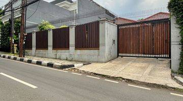 Gambar 2 MENTENG - [FOR SALE]: LINGKUNGAN PERUMAHAN, PRIME AREA, BANGUNAN 1,5 LANTAI TERAWAT, BAGUS