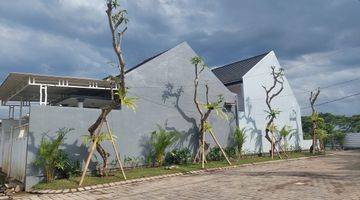 Gambar 3 Rumah Baru Unfurnished SHM di Araya, Malang