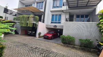 Gambar 1 Di Jual Rumah Di Town House Pasar Minggu