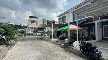 Gambar 1 Rumah Komplek Merci Termurah Cluster Armsterdam