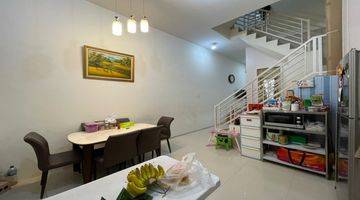 Gambar 5 Di Jual Rumah Daerah Helvet Komplek Sevilla Suites Kota Medan