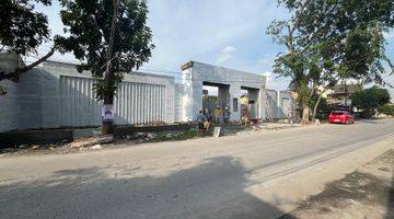 Gambar 2 Dijual Rumah Villa Luas Ringroad Suite Private Kompleks Medan