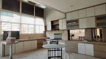 Gambar 1 Rumah Grisenda 2 Lantai Semi Furnished Bagus Pik Pantai Indah Kapuk