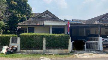 Gambar 2  Rumah Unfurnished Butuh Renovasi SHM - Sertifikat Hak Milik di Alamanda, BSD City