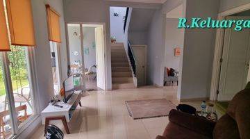 Gambar 1 Rumah Cantik, Lingkungan Aman, Tenang, Rumah Semi Furnished.