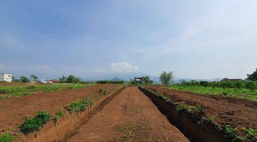 Gambar 1 Tanah View Gunung Dekat Ar Rohmah Tahfidz Malang