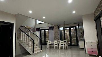 Gambar 3 Dian Istana Park Avenue Rumah Cantik, Lokasi Prestisius