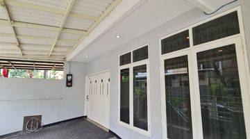 Gambar 1  Rumah Unfurnished Bagus SHM - Sertifikat Hak Milik di Pondok Indah