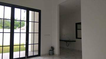 Gambar 4 Rumah Classic Modern