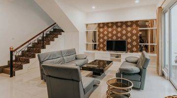 Gambar 5 Rumah Modern Minimalis