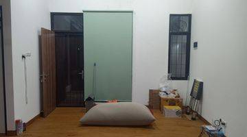 Gambar 1 R072 Dijual Rumah Semi Furnish Vilagio Citraraya Tangerang 